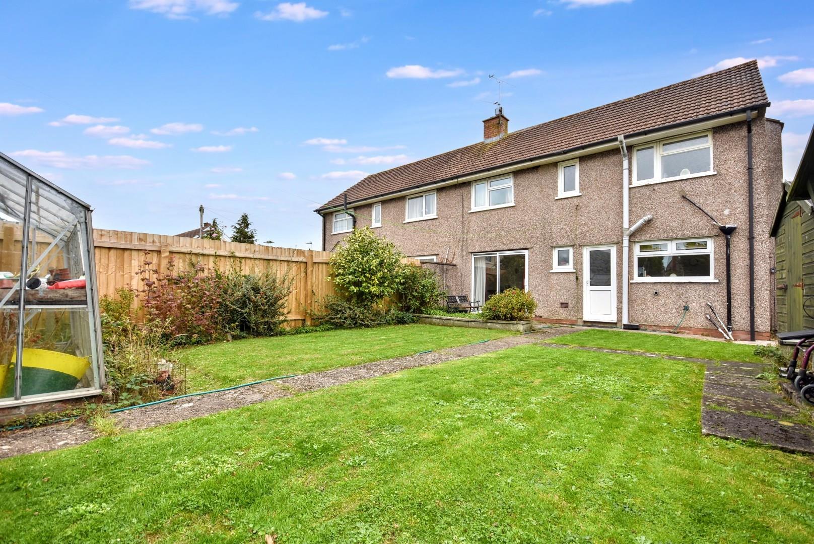32 Laburnum Way, Penarth, CF64 3NF